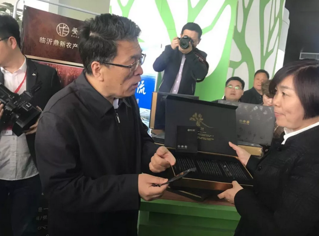 临沂市委书记为这家农产品公司“捧场”，现场